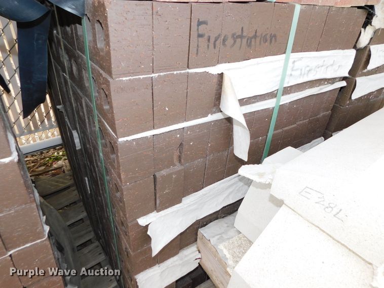 image for item GQ9916 Bricks