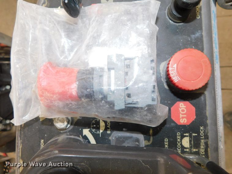 image for item GQ9917 Concrete saw