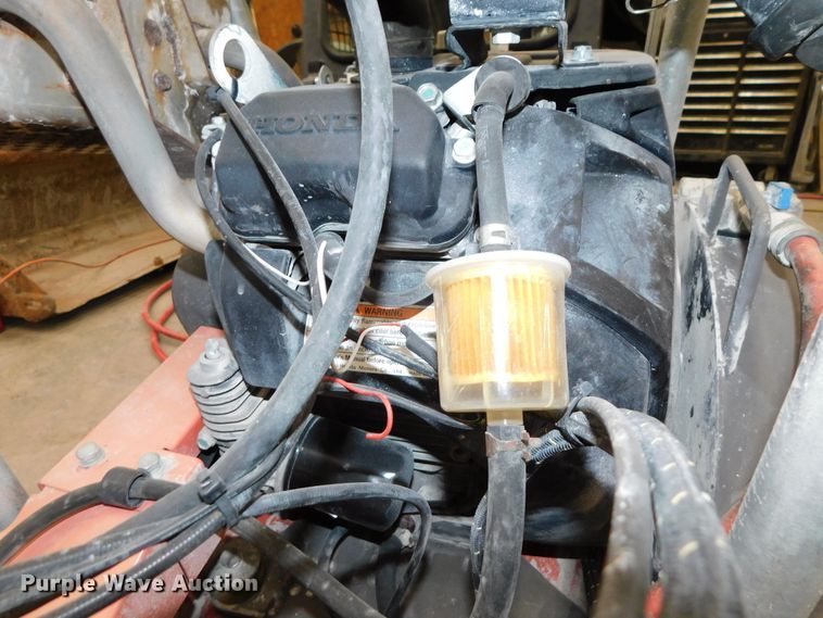 image for item GQ9917 Concrete saw