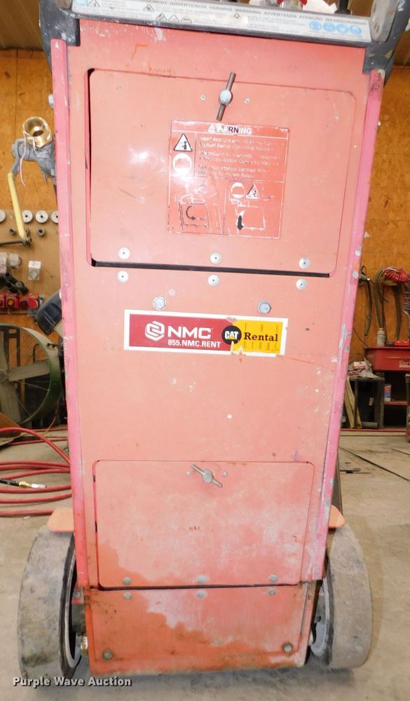 image for item GQ9917 Concrete saw