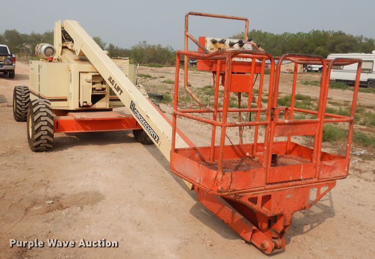 image for item HO9941 1990 JLG Topgun 60HA  boom lift