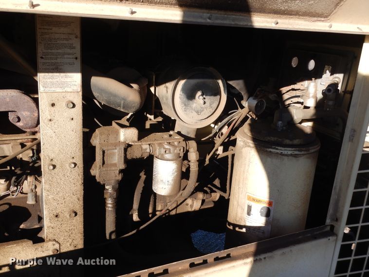 image for item HW9215 1997 Ingersoll Rand 250  air compressor