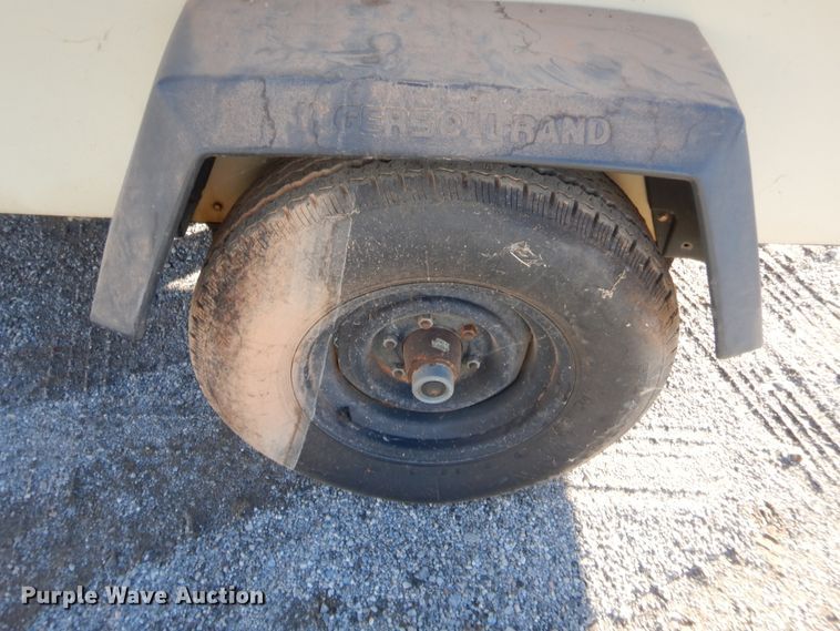 image for item HW9215 1997 Ingersoll Rand 250  air compressor