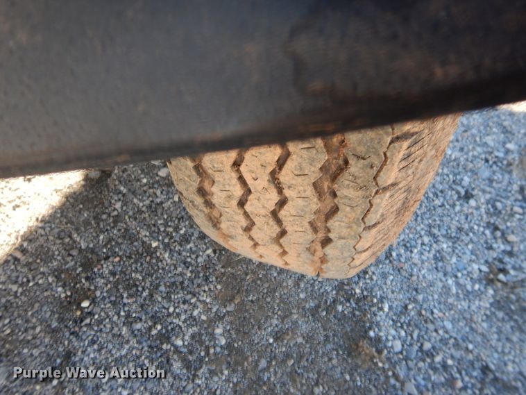 image for item HW9215 1997 Ingersoll Rand 250  air compressor