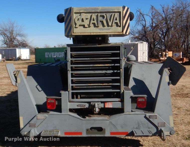 image for item HW9233 1990 Arva Crane AT-3035-M  crane