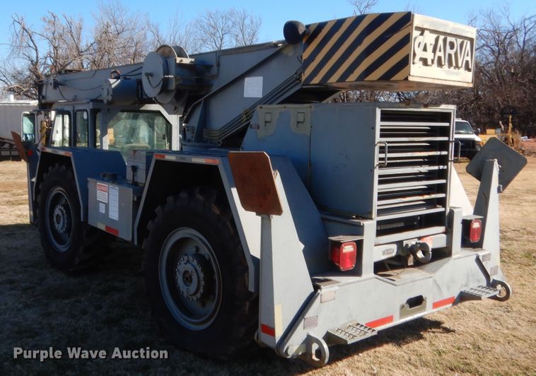 image for item HW9233 1990 Arva Crane AT-3035-M  crane