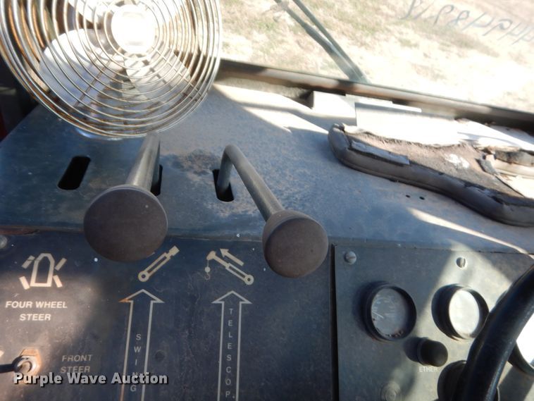 image for item HW9233 1990 Arva Crane AT-3035-M  crane