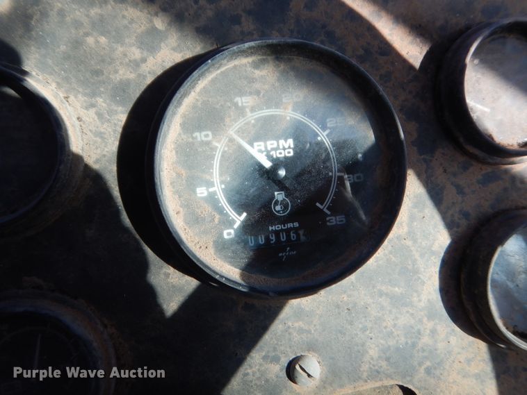 image for item HW9233 1990 Arva Crane AT-3035-M  crane