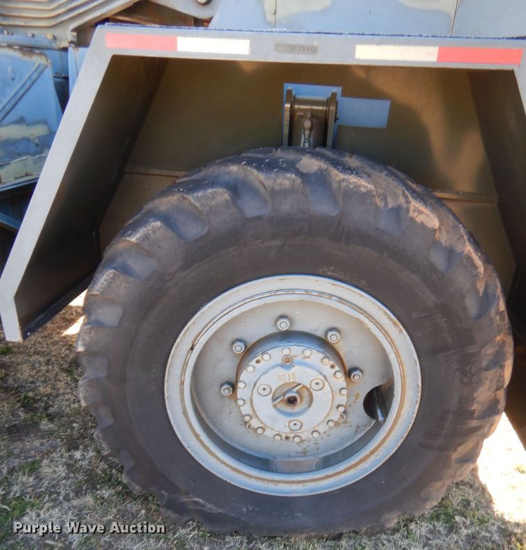 image for item HW9233 1990 Arva Crane AT-3035-M  crane