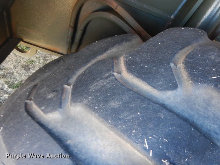 image for item HW9233 1990 Arva Crane AT-3035-M  crane