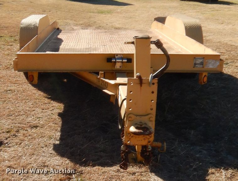 image for item HW9234 2005 Butler ETW2550 tilt deck equipment trailer