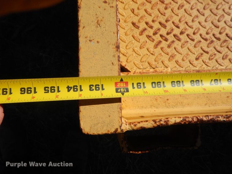 image for item HW9234 2005 Butler ETW2550 tilt deck equipment trailer