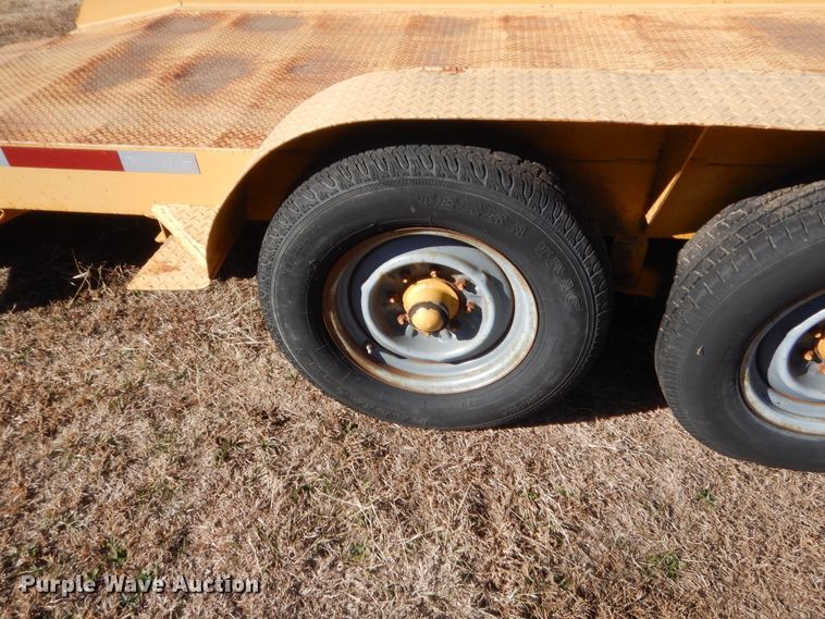 image for item HW9234 2005 Butler ETW2550 tilt deck equipment trailer