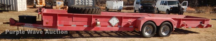 image for item HW9237 2006 Trailmaster 14RCV pipe trailer