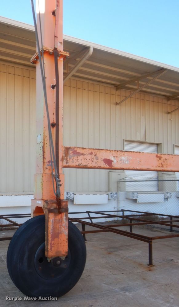 image for item HW9242 Gantry crane