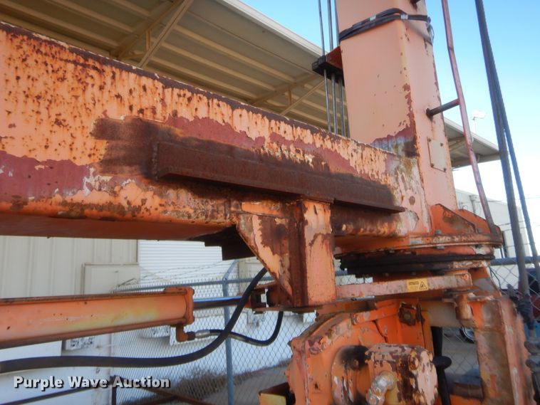 image for item HW9242 Gantry crane