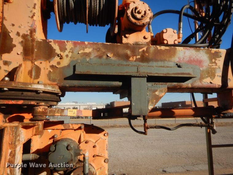 image for item HW9242 Gantry crane