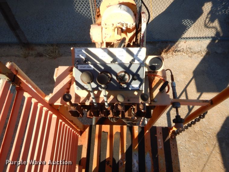 image for item HW9242 Gantry crane