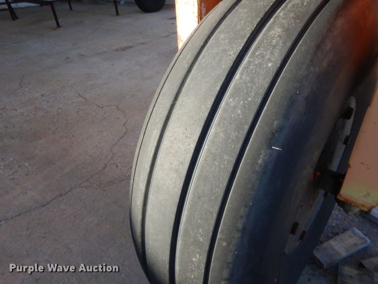 image for item HW9242 Gantry crane