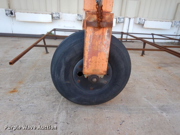 image for item HW9242 Gantry crane