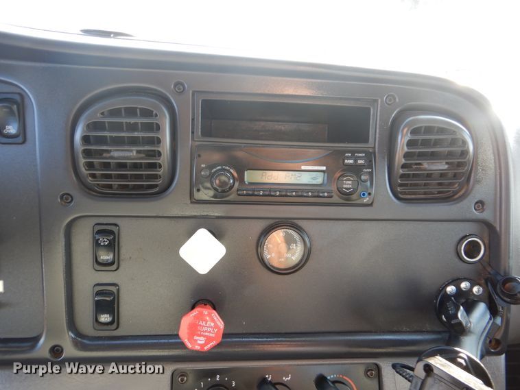 image for item HX9031 2012 Freightliner Business Class M2  crane truck