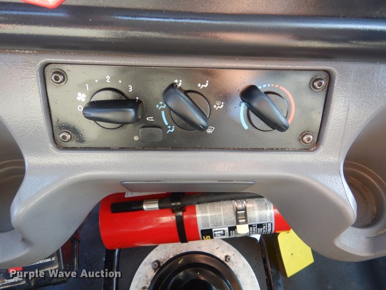 image for item HX9031 2012 Freightliner Business Class M2  crane truck