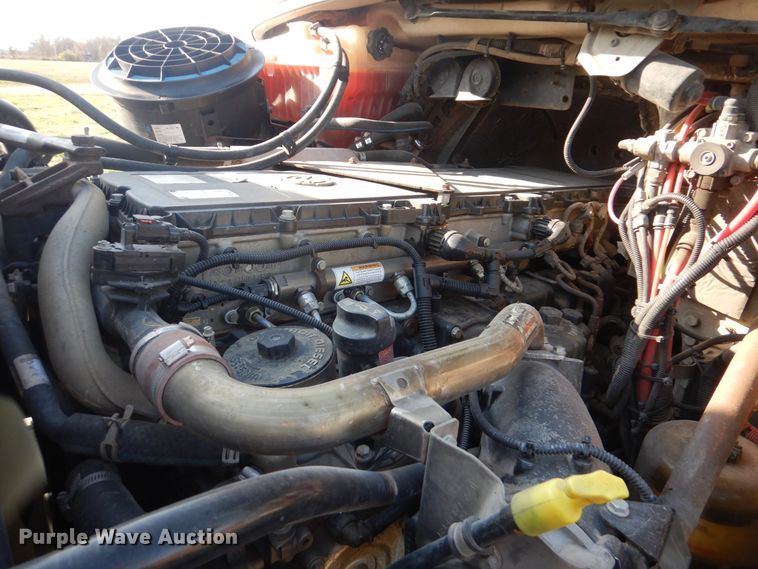 image for item HX9031 2012 Freightliner Business Class M2  crane truck