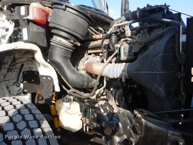 image for item HX9031 2012 Freightliner Business Class M2  crane truck