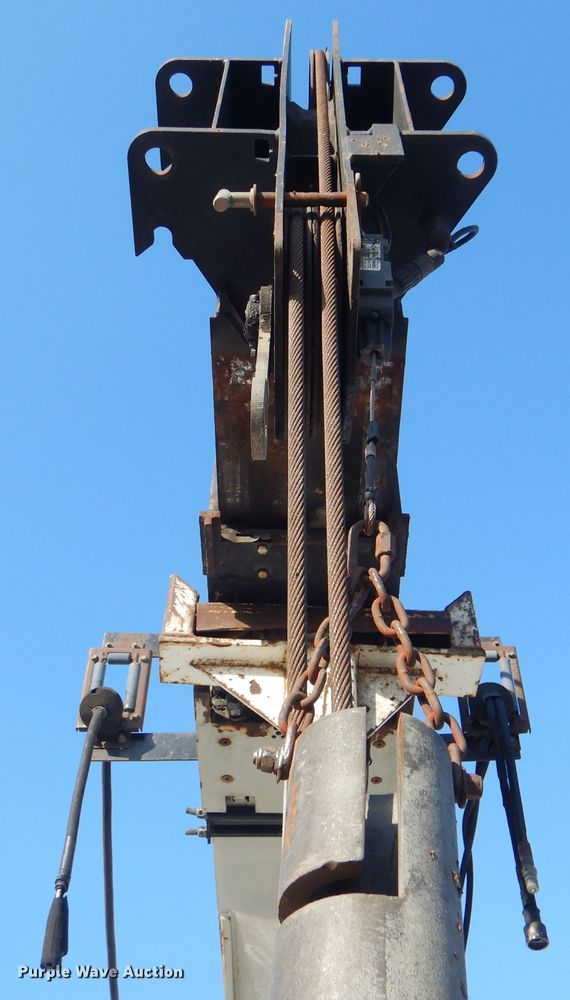 image for item HX9031 2012 Freightliner Business Class M2  crane truck