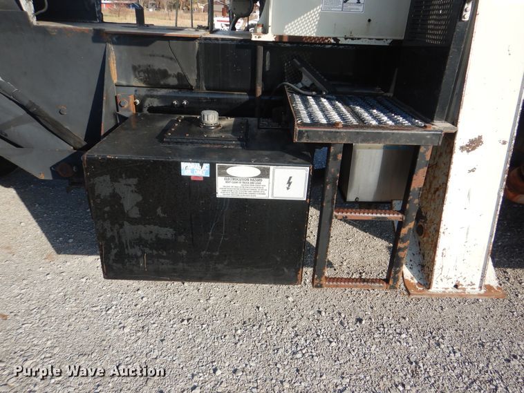 image for item HX9031 2012 Freightliner Business Class M2  crane truck