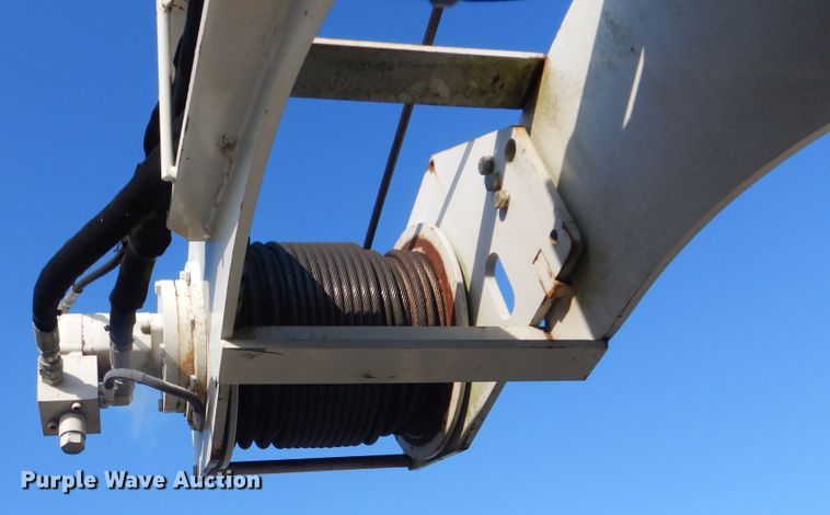 image for item HX9031 2012 Freightliner Business Class M2  crane truck