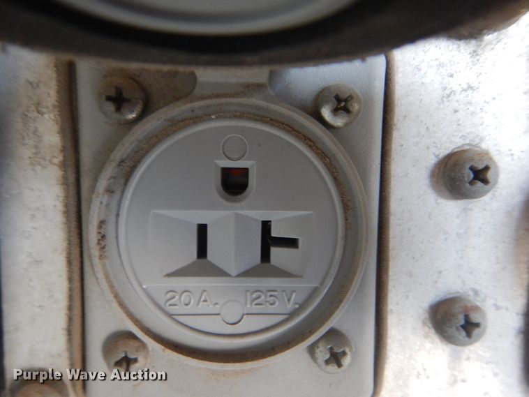 image for item HX9031 2012 Freightliner Business Class M2  crane truck