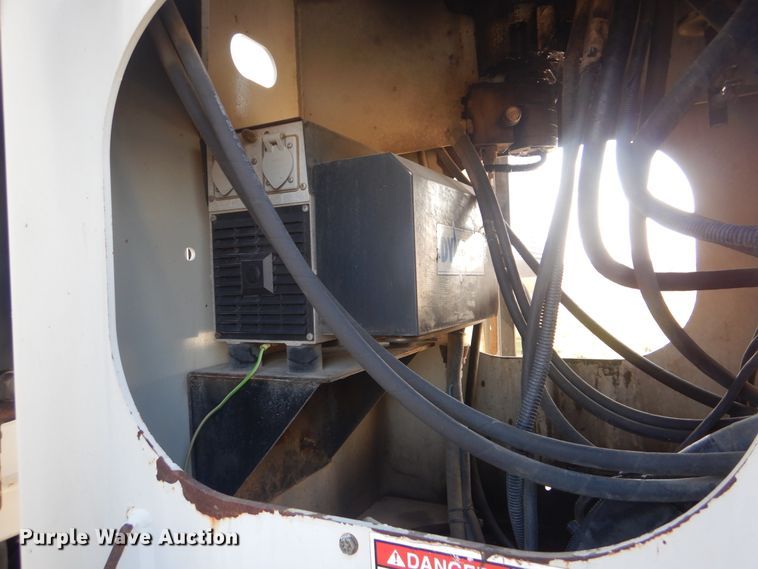 image for item HX9031 2012 Freightliner Business Class M2  crane truck