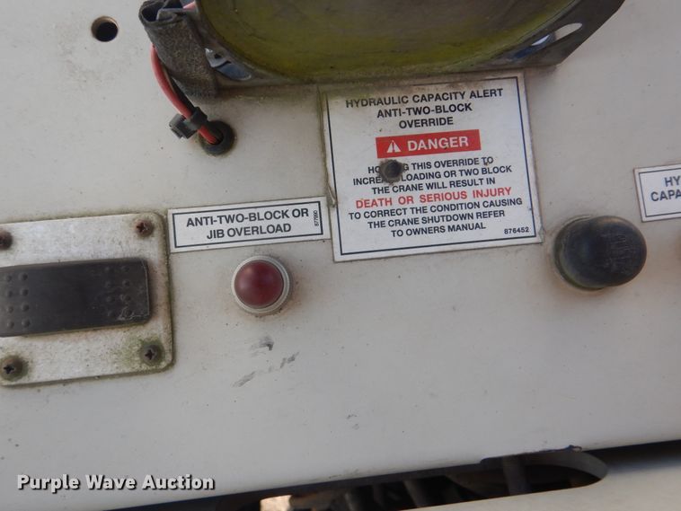 image for item HX9031 2012 Freightliner Business Class M2  crane truck