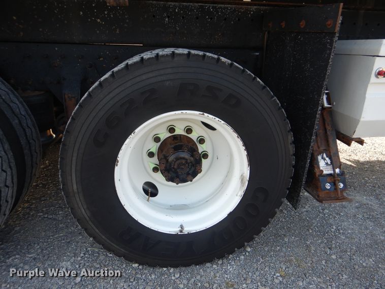 image for item HX9031 2012 Freightliner Business Class M2  crane truck