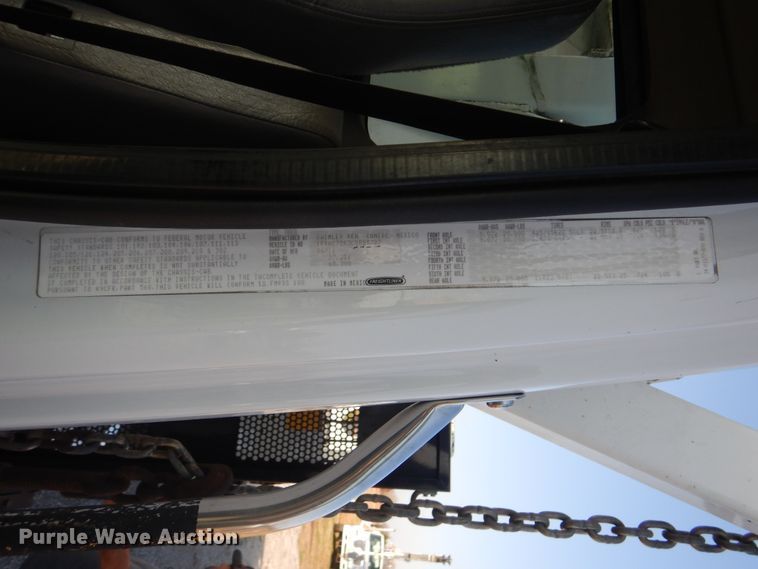 image for item HX9031 2012 Freightliner Business Class M2  crane truck