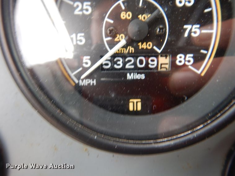 image for item HX9042 1995 Gradall XL4100  wheeled excavator