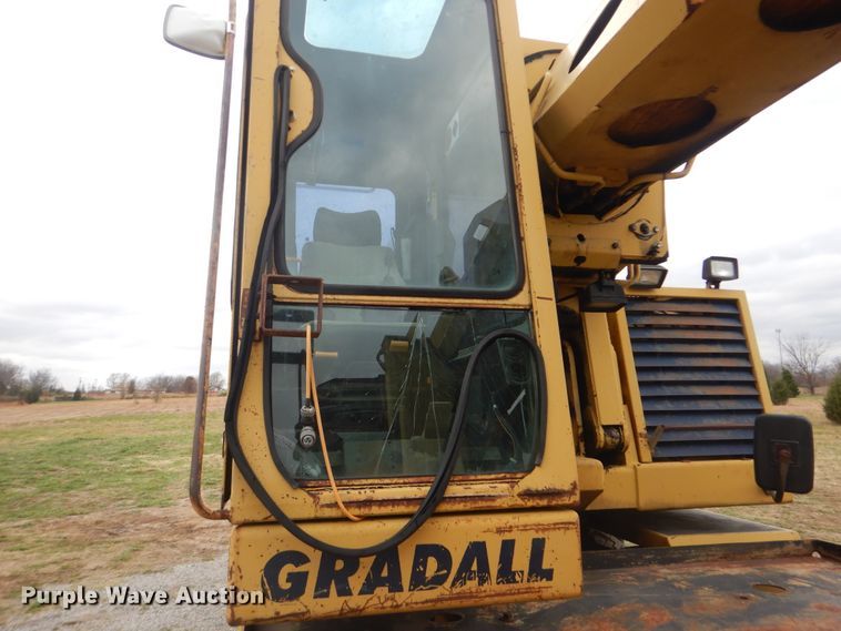 image for item HX9042 1995 Gradall XL4100  wheeled excavator