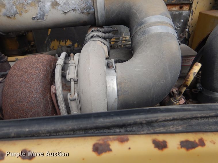 image for item HX9042 1995 Gradall XL4100  wheeled excavator