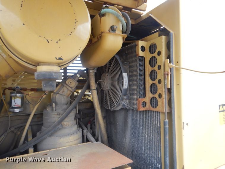 image for item HX9042 1995 Gradall XL4100  wheeled excavator