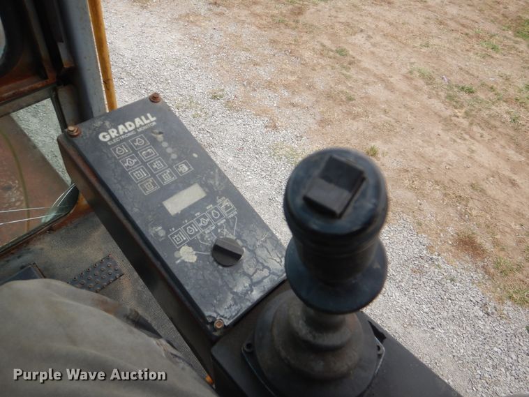 image for item HX9042 1995 Gradall XL4100  wheeled excavator