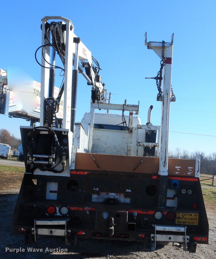 image for item HX9057 2012 Freightliner Business Class M2  crane truck