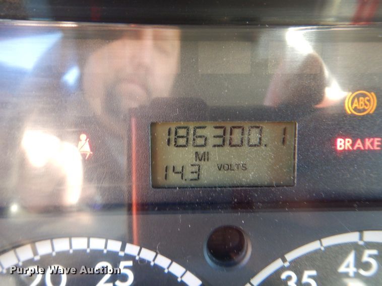 image for item HX9057 2012 Freightliner Business Class M2  crane truck