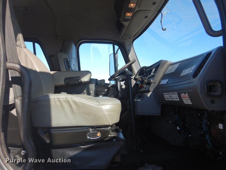 image for item HX9057 2012 Freightliner Business Class M2  crane truck