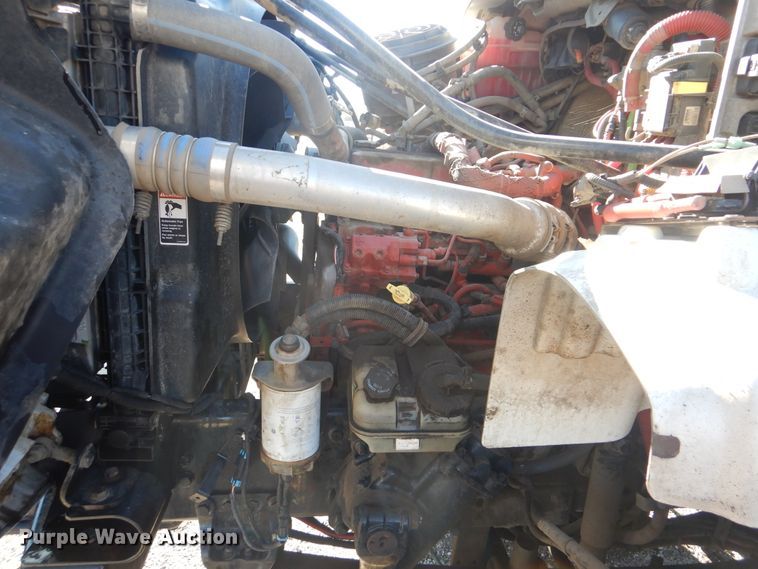 image for item HX9057 2012 Freightliner Business Class M2  crane truck