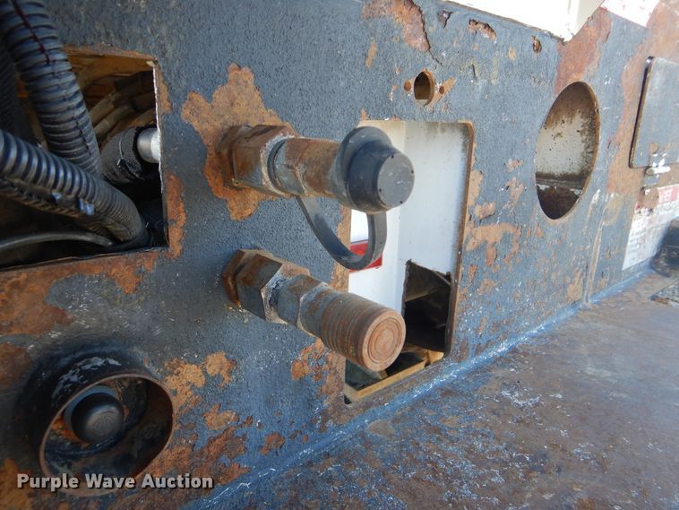 image for item HX9057 2012 Freightliner Business Class M2  crane truck