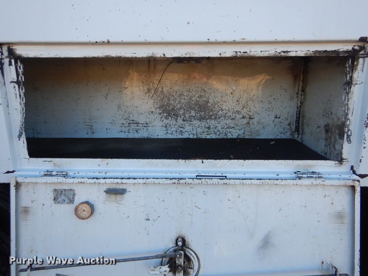 image for item HX9057 2012 Freightliner Business Class M2  crane truck