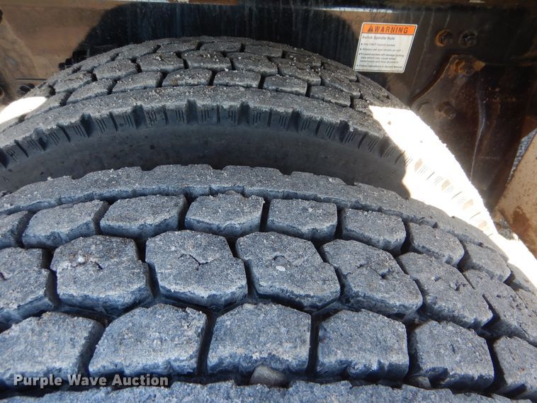 image for item HX9057 2012 Freightliner Business Class M2  crane truck