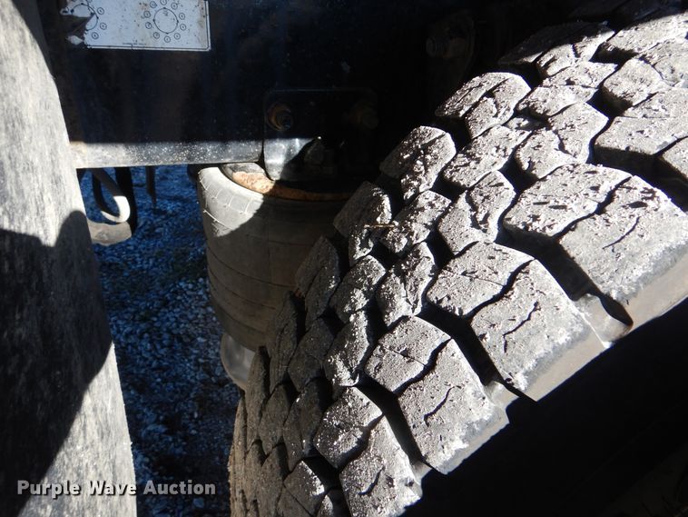 image for item HX9057 2012 Freightliner Business Class M2  crane truck