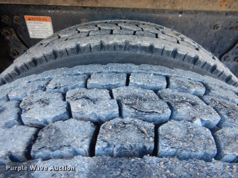 image for item HX9057 2012 Freightliner Business Class M2  crane truck